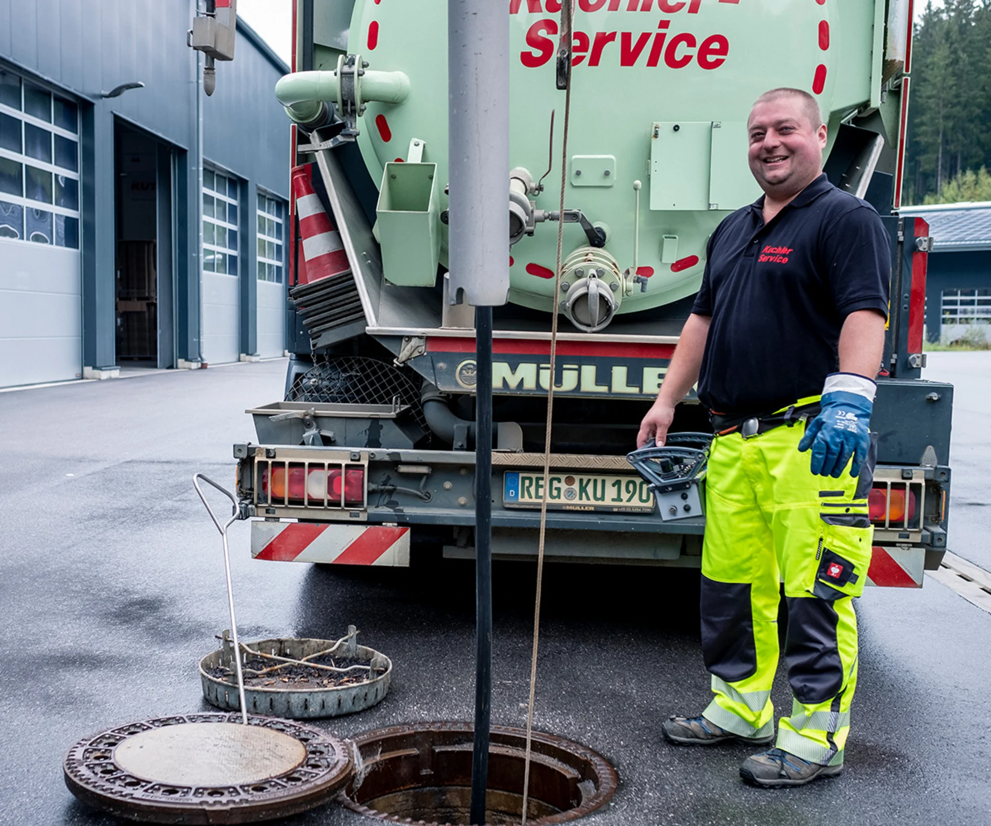 Kanalreinigung von Schächten und Hausanschlüssen in Malching